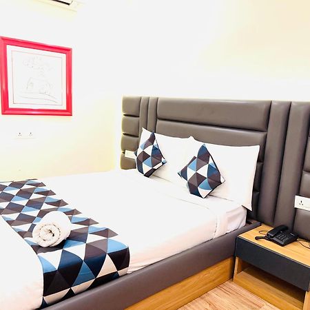 White Ridge Premium Ξενοδοχείο Χιντεραμπάντ Εξωτερικό φωτογραφία
