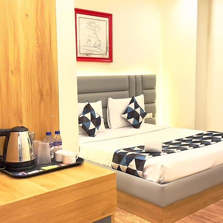 White Ridge Premium Ξενοδοχείο Χιντεραμπάντ Εξωτερικό φωτογραφία